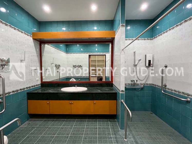 House in Sukhumvit 